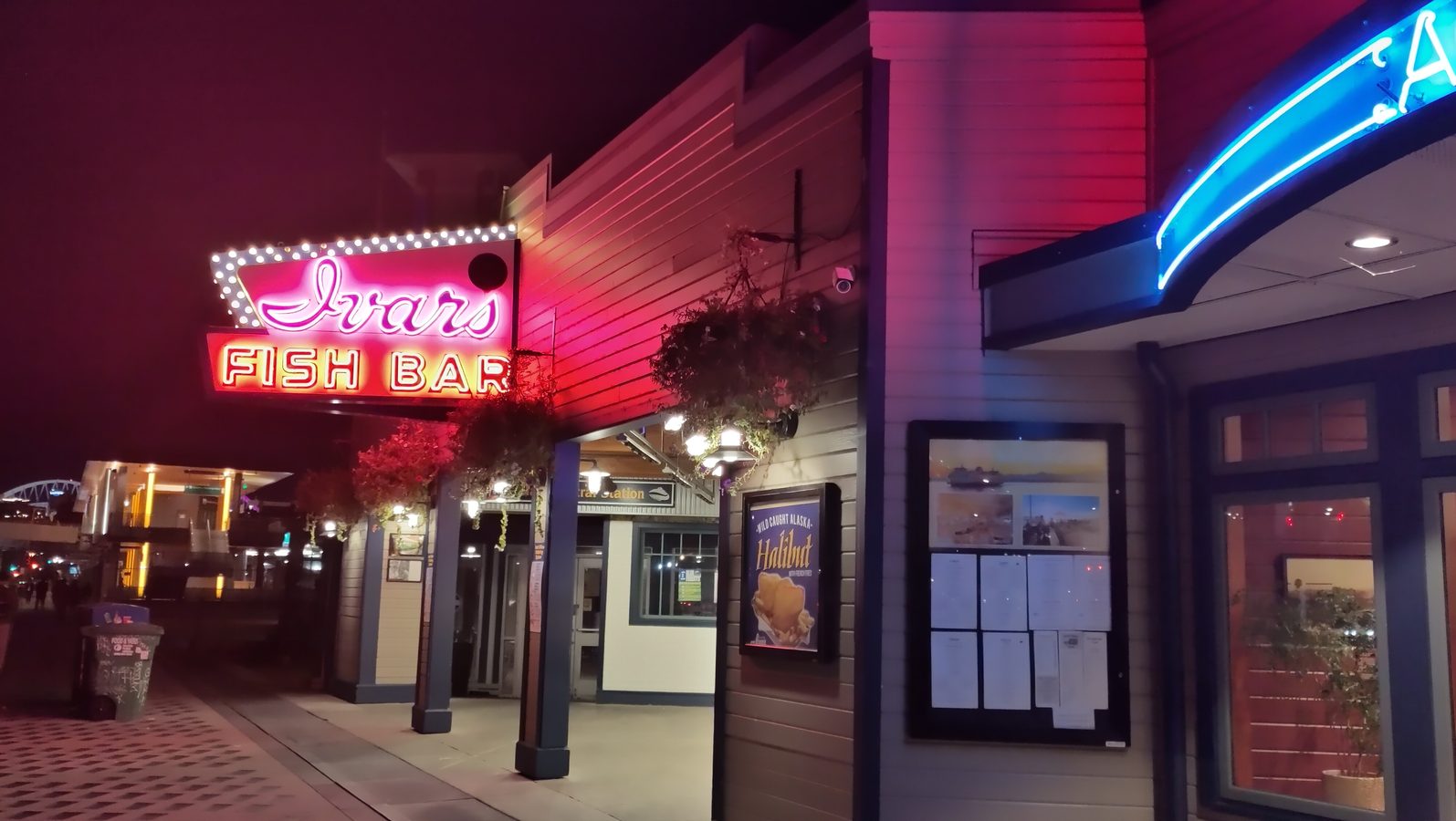 Ivar's Acres of Clams